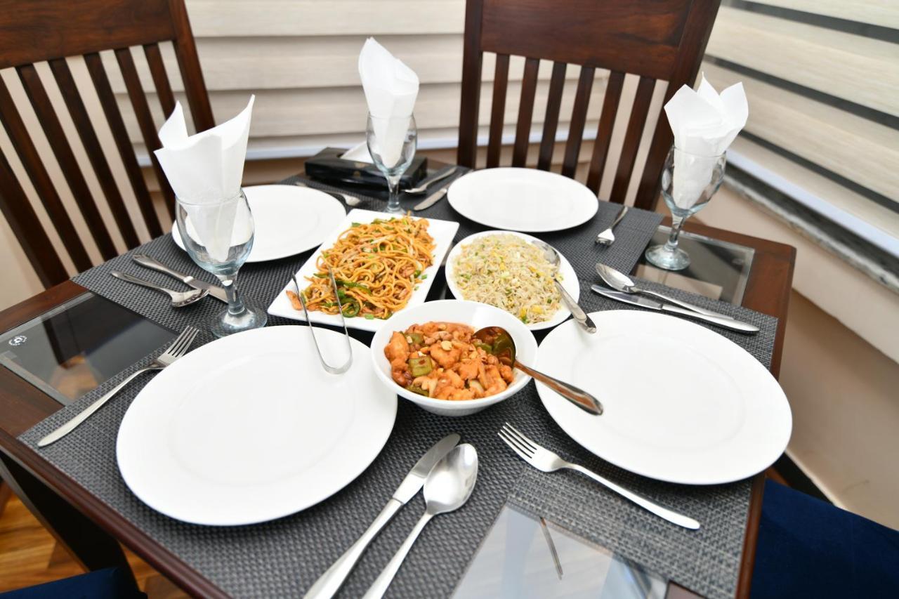 איסלמאבד Royal Regency Hotel מראה חיצוני תמונה